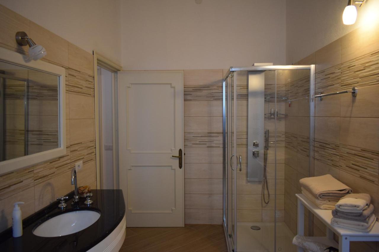 Bed and Breakfast A Casa Di Zia Oschiri Экстерьер фото