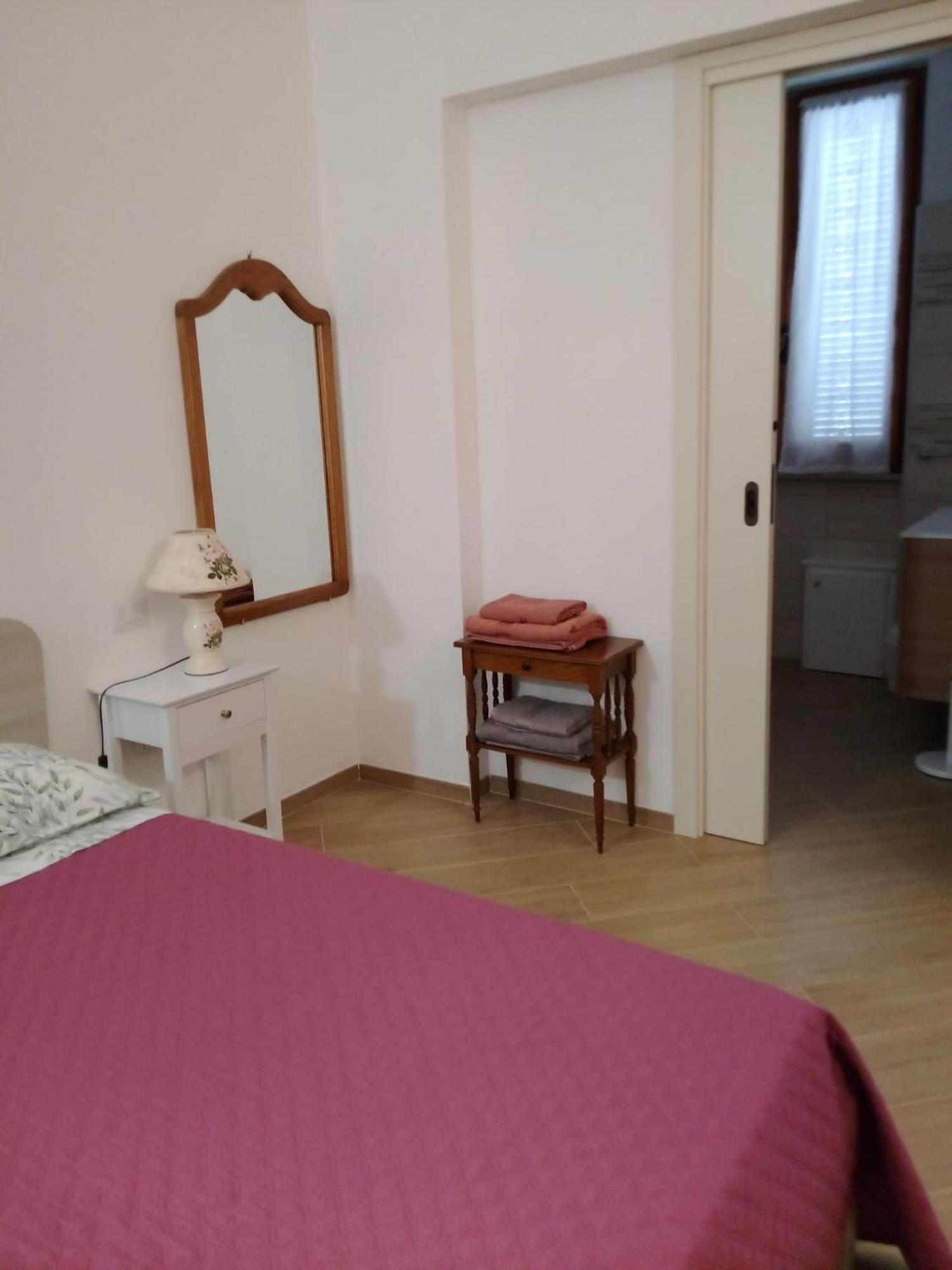Bed and Breakfast A Casa Di Zia Oschiri Экстерьер фото